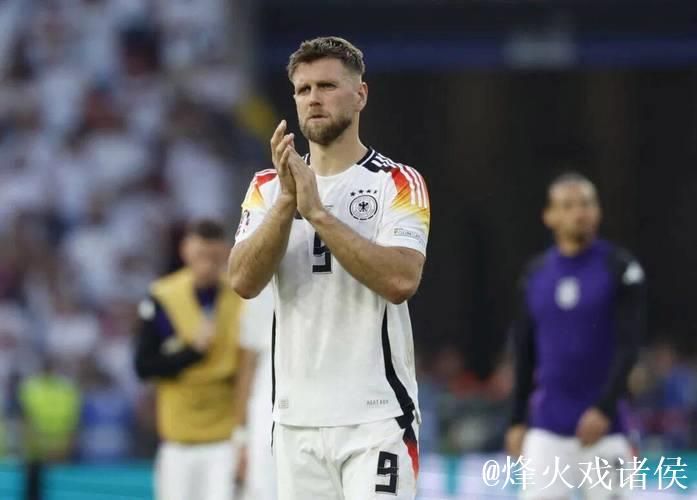 记者:米兰已经和菲尔克鲁格就冬窗转会达成口头协议 记者:米兰已经和菲尔克鲁格就冬窗转会达成口头协议