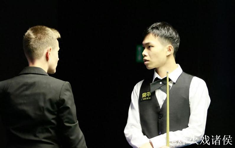 塞尔比险胜刘宏宇4-3 晋级斯诺克英国公开赛32强 塞尔比险胜刘宏宇4-3 晋级斯诺克英国公开赛32强