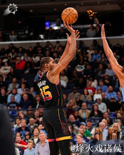 独行侠逆转绝杀灰熊晋级，杜兰特伤退太阳仍大胜马刺