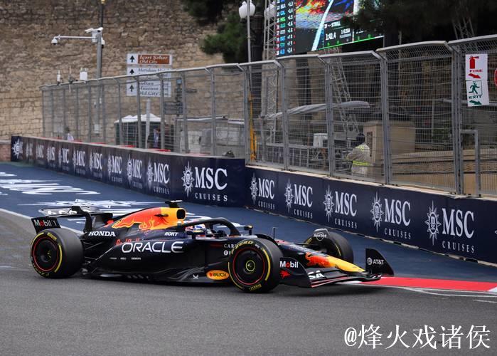 F1阿塞拜疆站排位赛:维斯塔潘夺杆位,塞恩斯紧随其后 F1阿塞拜疆站排位赛:维斯塔潘夺杆位,塞恩斯紧随其后